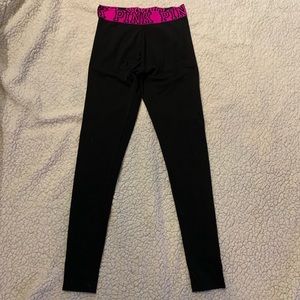 VS PINK yoga leggings